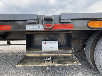 Used 2025 MAXXD 32' x 102" 30k Hyd Dove Gooseneck Trailer
