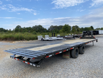 Used 2025 MAXXD 32' x 102" 30k Hyd Dove Gooseneck Trailer