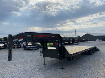 Used 2025 MAXXD 32' x 102" 30k Hyd Dove Gooseneck Trailer