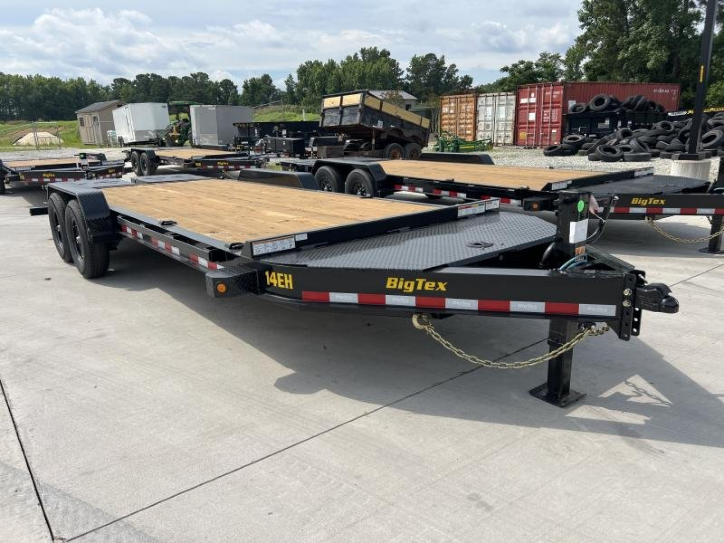New 2026 Big Tex Trailers 14EH-20D3A-MRBK Equipment Trailer