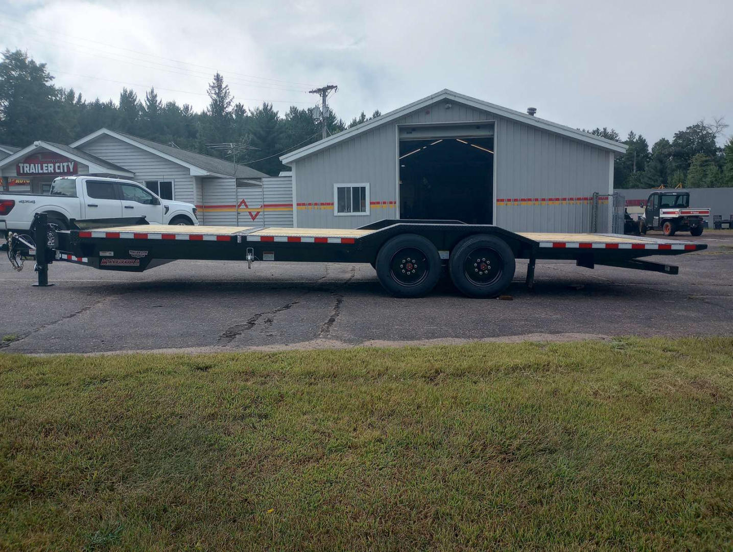 New 2026 Midsota TBWB-24 Equipment Trailer