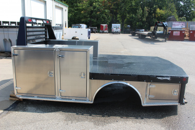 New 2026 Hillsboro TX500 Series Hybrid Steel/Aluminum Truck Bed 8' x 11.4' Truck Bed - 84" CA
