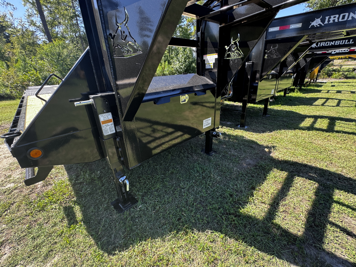 New IronBull 102"X25' (20+5) 20K, RAMPAGE RAMPS, ST235/80R16 10PLY