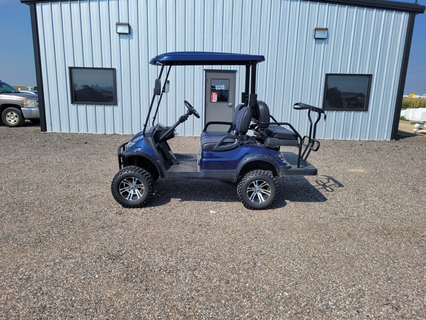 Used 2023 Icon EV I40L Golf Cart