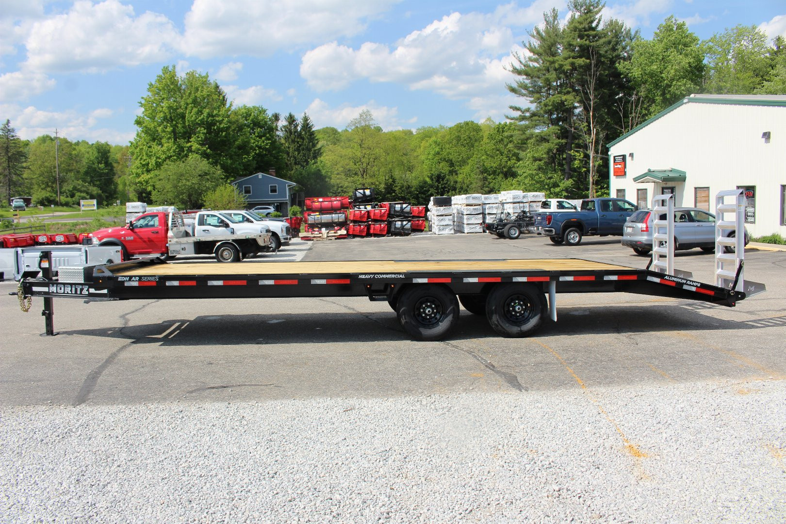 New 2025 Moritz 8' 6" x 22' + 4' Deckover Flatbed w/ Beavertail - Aluminum Ramps - 14,000# GVW
