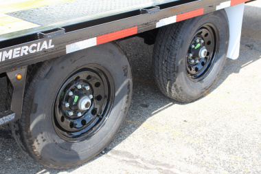 New 2025 Moritz 8' 6" x 22' + 4' Deckover Flatbed w/ Beavertail - Aluminum Ramps - 14,000# GVW