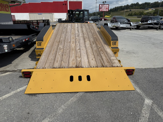 New 2025 Behnke TBCT 20' 14K ET TRA/REM Equipment Trailer
