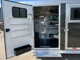 New 2026 Cimarron Trailers Norstar 4 horse slant Horse Trailer