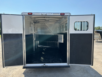 New 2026 Cimarron Trailers Norstar 4 horse slant Horse Trailer