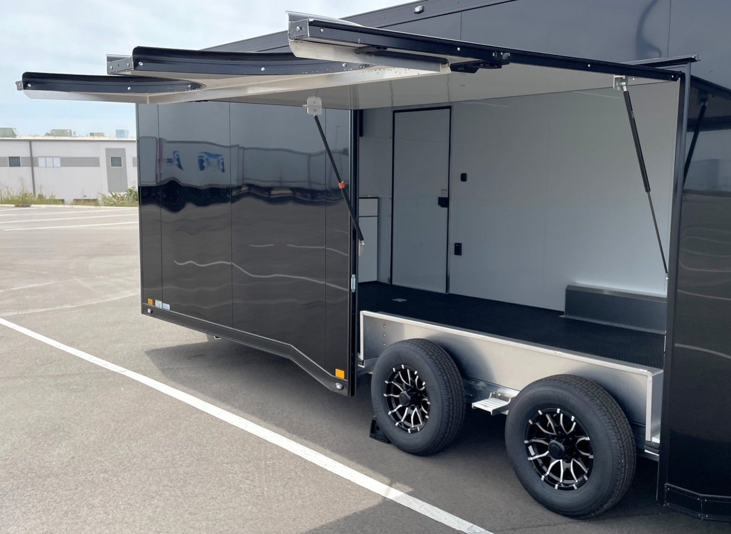 New ATC RoM 400 Aluminum 24' Enclosed Car Hauler Trailer 9990 GVWR: Escape Door, Blackout, Spare, AC, Insulation, Coin Floor