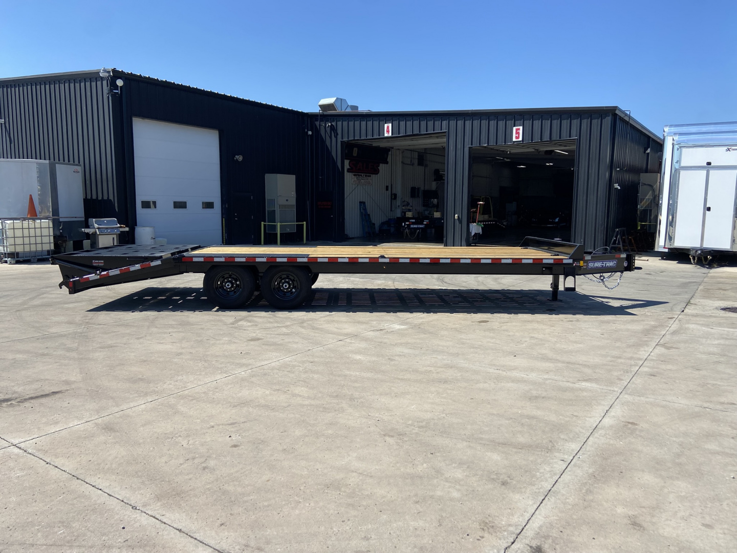 New 2026 Sure-Trac Equipment Trailer 20'