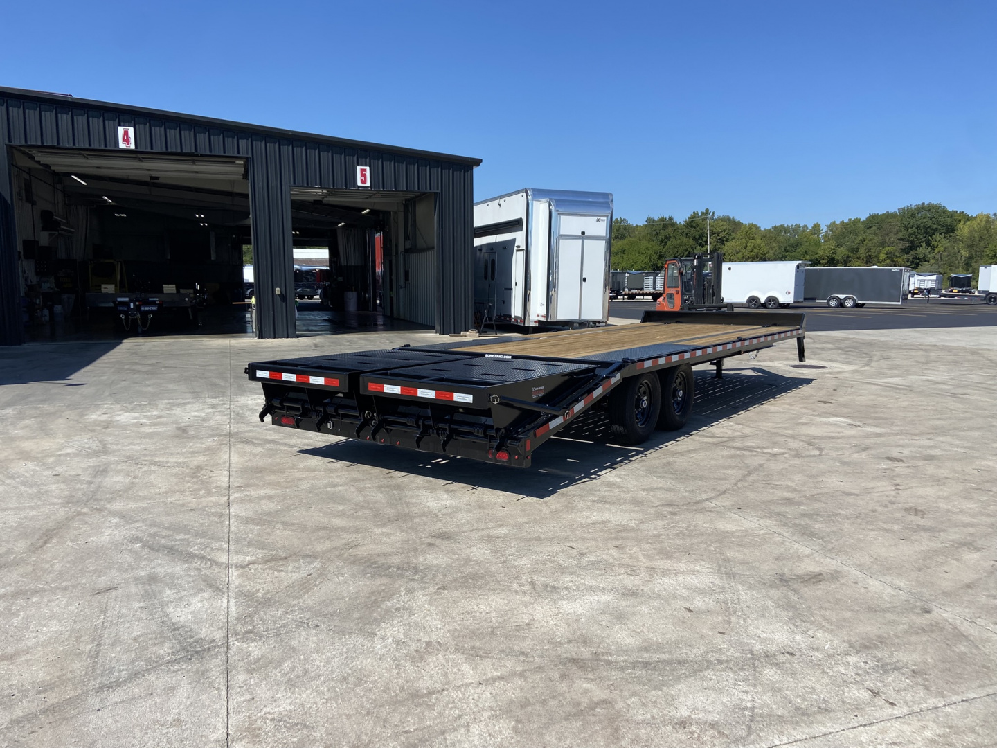 New 2026 Sure-Trac Equipment Trailer 20'