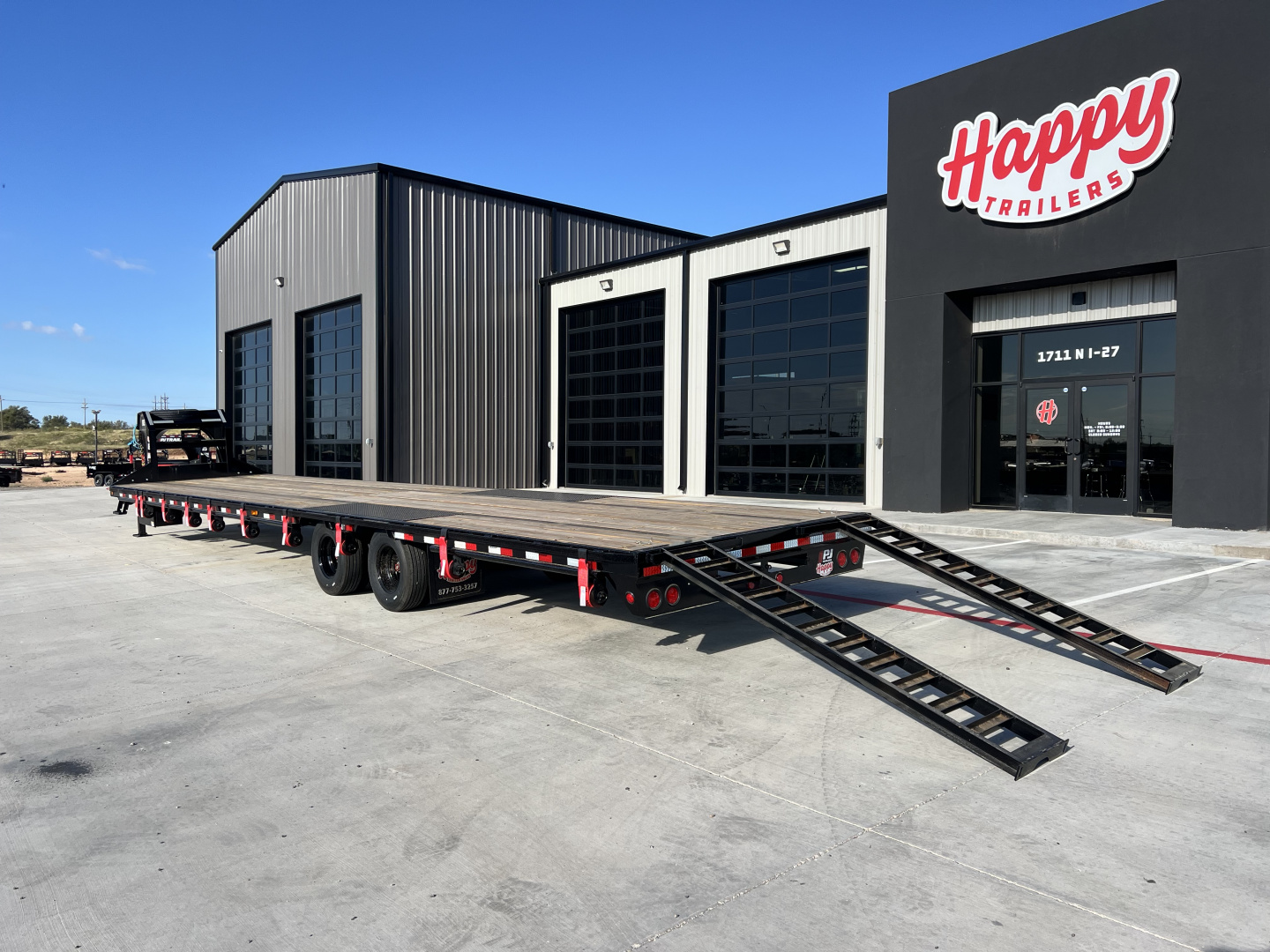 New 2026 PJ 102"x40' GN Low-Pro Air-Ride Flatbed w/ Duals - LD