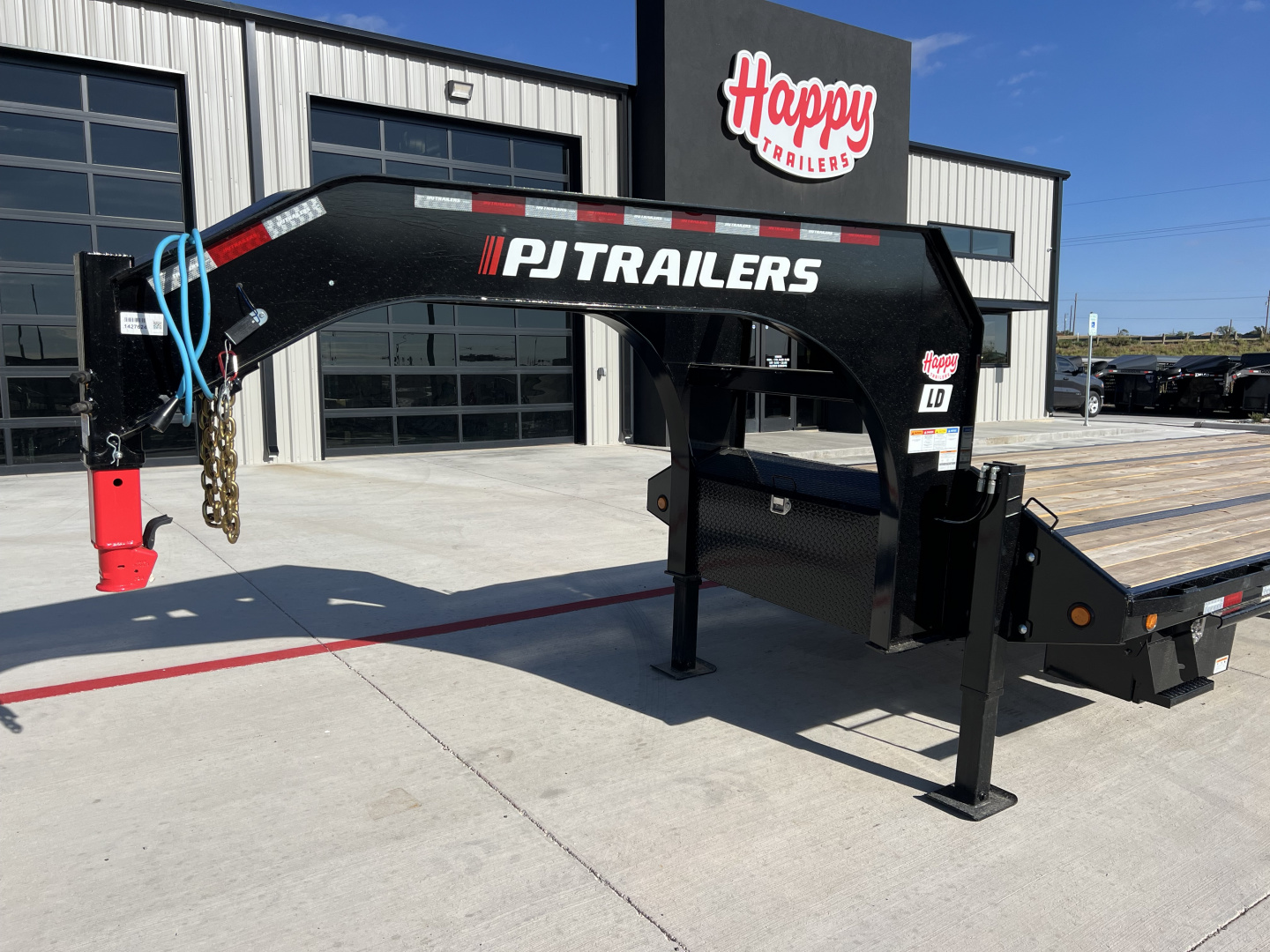 New 2026 PJ 102"x40' GN Low-Pro Air-Ride Flatbed w/ Duals - LD