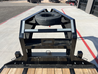 New 2026 PJ 102"x40' GN Low-Pro Air-Ride Flatbed w/ Duals - LD