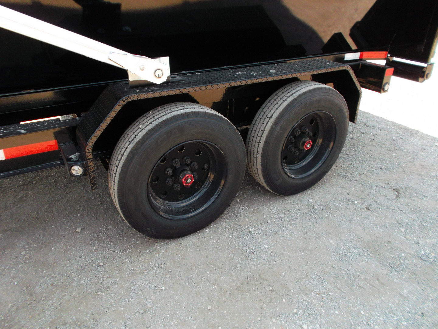 New 2026 MAXX-D 83x14 ROX 16K Gooseneck Roll off Dump Trailer / 8K Axles / Electric Tarp System / (3) 83x14 4ft Tall Heavy Duty Bins Rollster