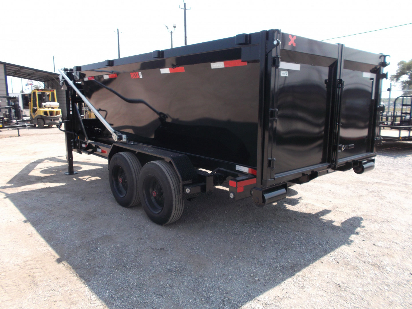 New 2026 MAXX-D 83x14 ROX 16K Gooseneck Roll off Dump Trailer / 8K Axles / Electric Tarp System / (3) 83x14 4ft Tall Heavy Duty Bins Rollster