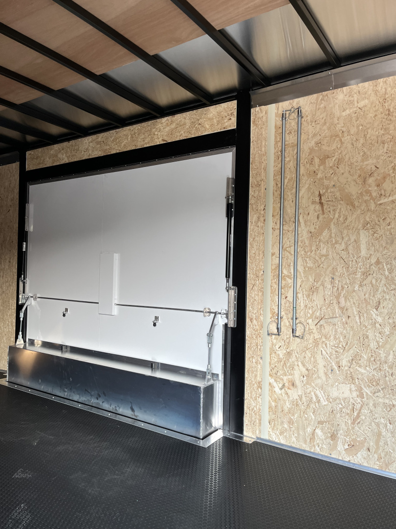 New 2026 Cargo Express XL SE FLAT TOP V NOSE 10K Cargo / Enclosed Trailer