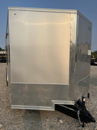 New 2026 Cargo Express XL SE FLAT TOP V NOSE 10K Cargo / Enclosed Trailer