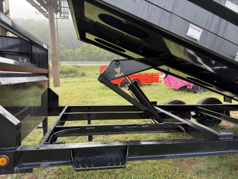 New 2025 Iron Bull DTG 14K 7X16 GOOSENECK SCISSOR LIFT Dump Trailer