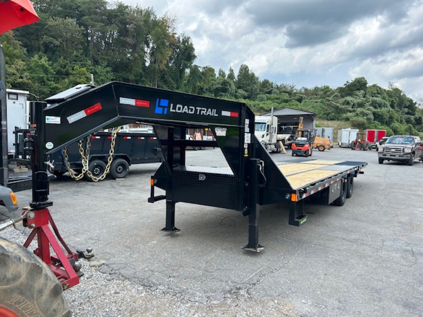 New 2026 Load Trail 102X32 hyd dove Equipment Trailer