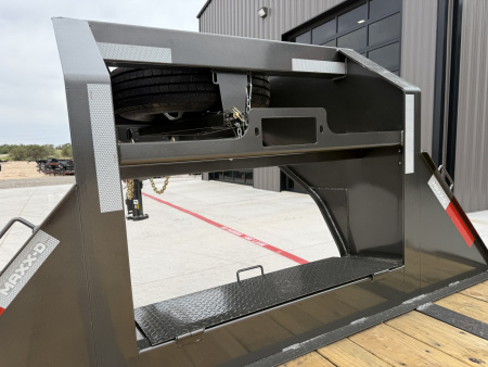 New 2026 102”x40’ MAXX-D GN Flatbed w/ Duals – LDX