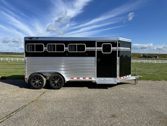New 2026 4-Star Trailers 3H BP Horse Trailer