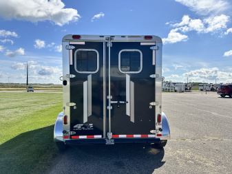 New 2026 4-Star Trailers 3H BP Horse Trailer