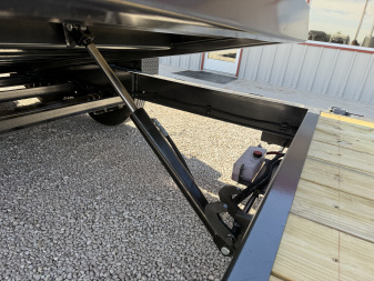 New 2026 Diamond C 82"x20' BP Hydraulically Dampened Tilt - HDT207 Pacesetter Edition