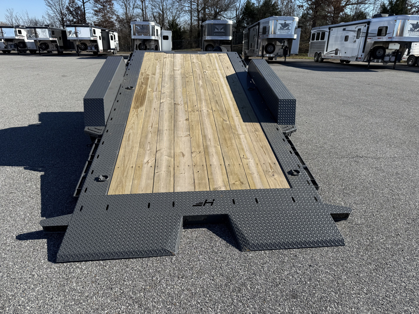 New 2026 Horizon Trailers ETZ 22'X83" TILT-8K AXLES Equipment Trailer