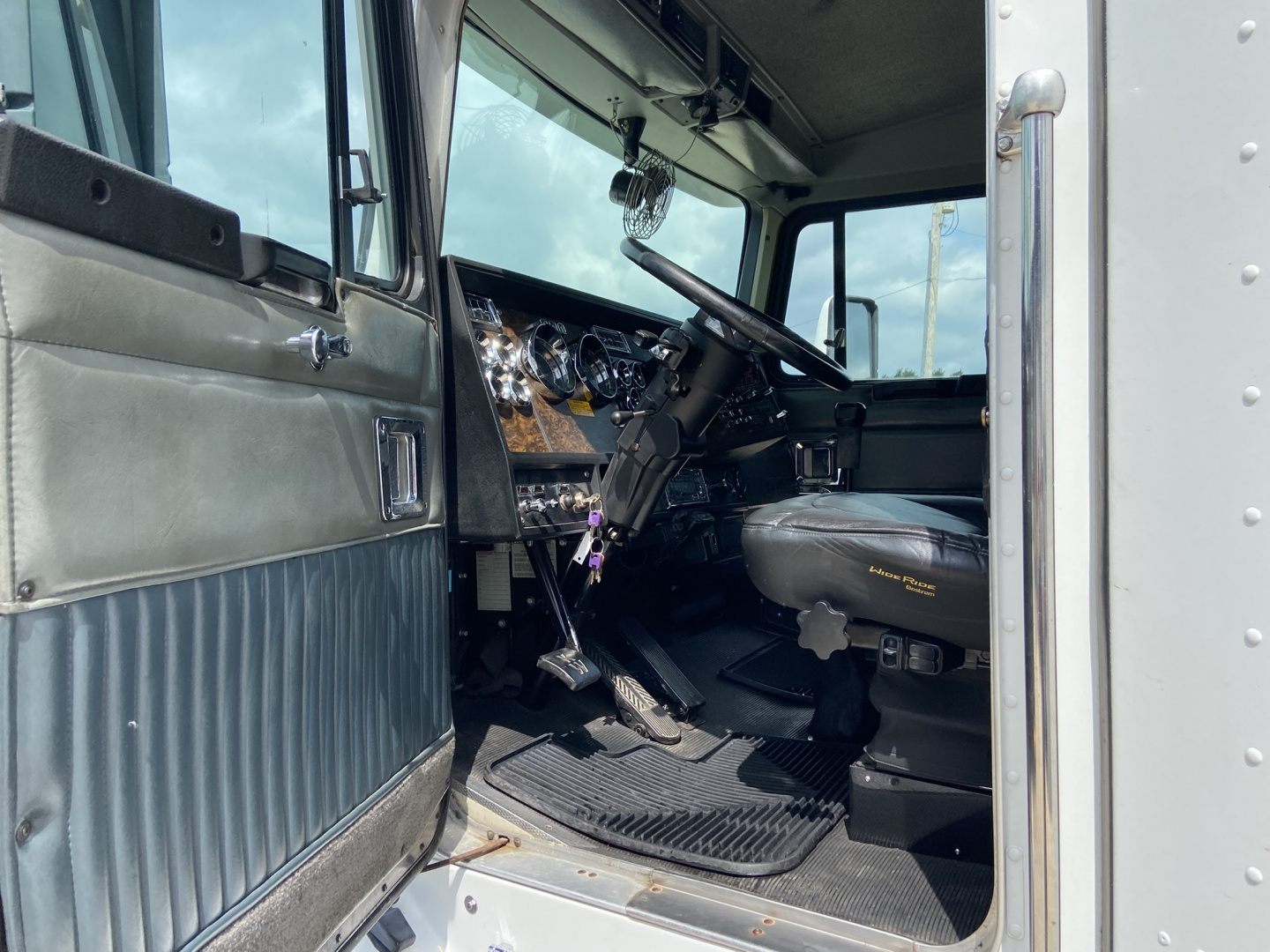 Used 1995 Kenworth Kenworth Other Semi-Truck