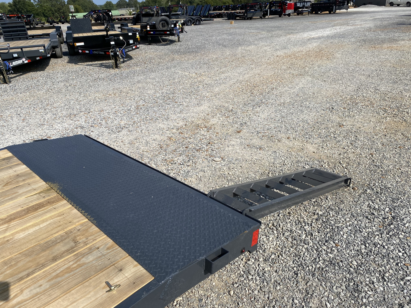 New 2026 LAMAR 83"X20' 7K Car Hauler