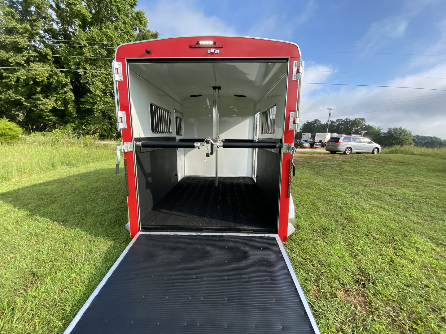 New Homesteader 214FB 2 Horse Direct Load Warmblood Horse Trailer