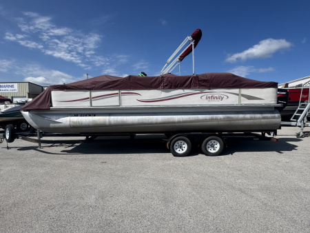 Used 2004 Smoker Craft A-8524F Pontoon Boat