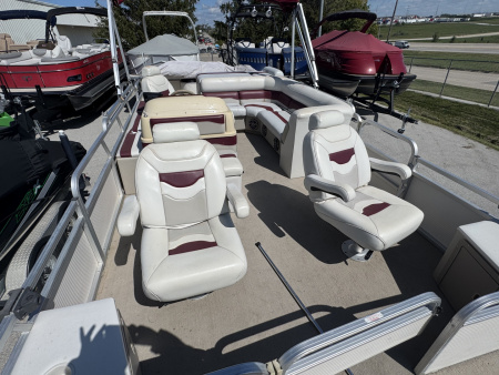 Used 2004 Smoker Craft A-8524F Pontoon Boat
