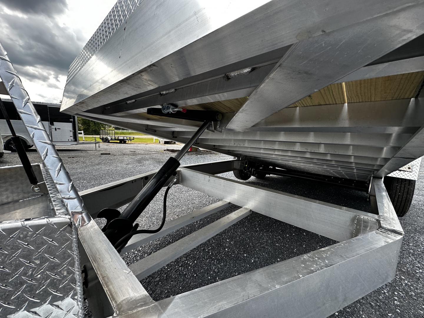 New 2026 Nordtek HD 82X22 TILT DECK Tilt Trailer