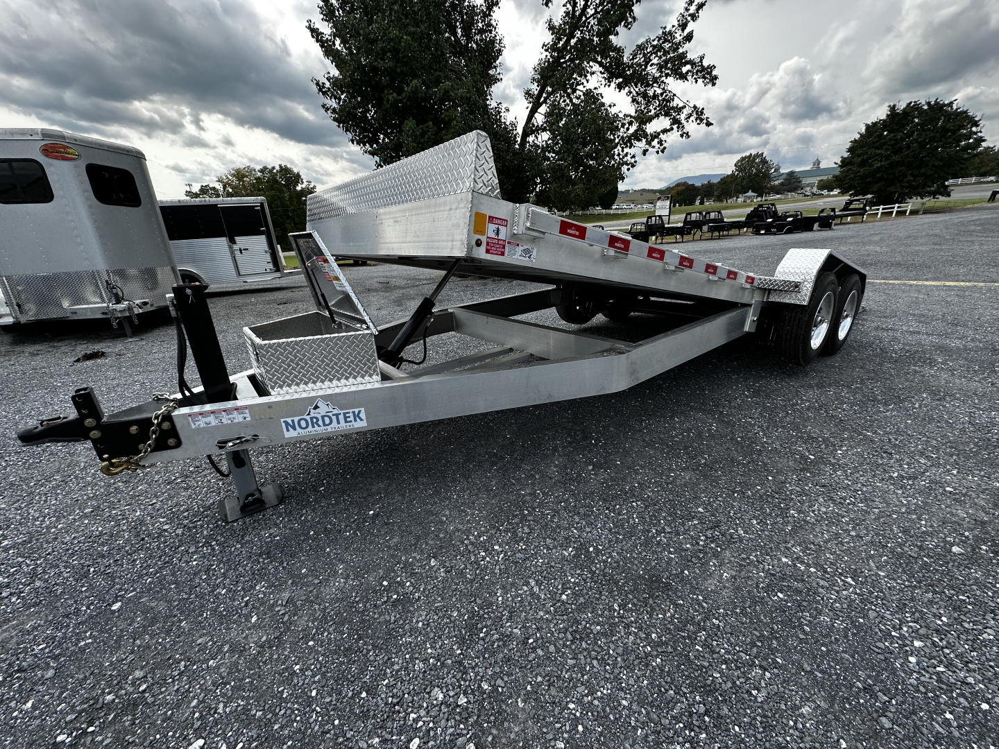 New 2026 Nordtek HD 82X22 TILT DECK Tilt Trailer