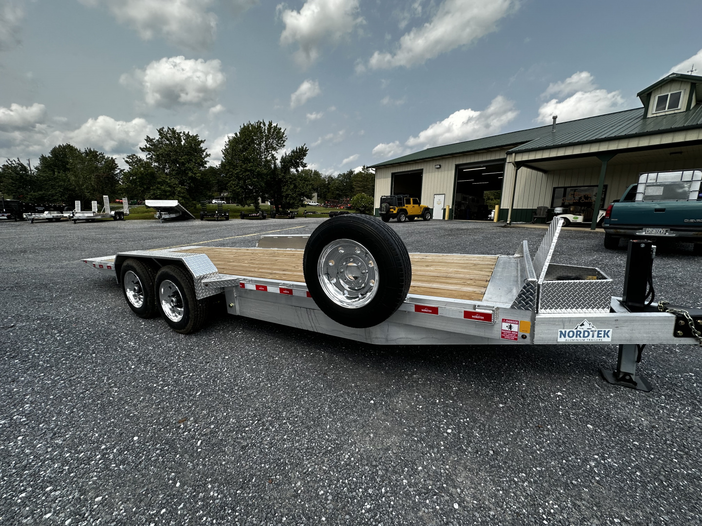 New 2026 Nordtek HD 82X22 TILT DECK Tilt Trailer