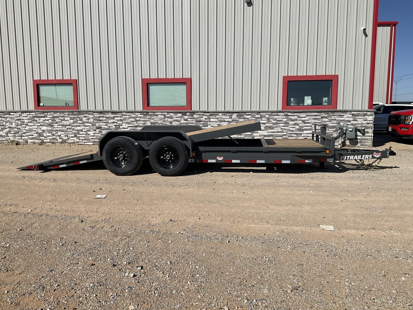 New 2026 PJ 83"x20' Equipment Tilt Trailer – T6
