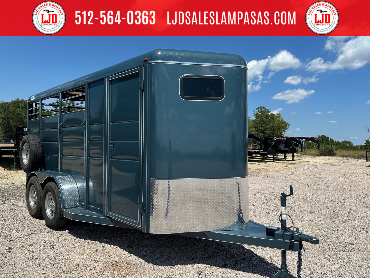 New 2026 Calico - 17'X7' - 3 Horse Slant / Ranch King Pkg.