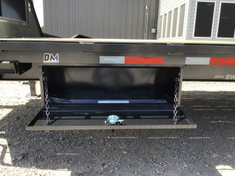 New 2026 Diamond C 102"x40' Engineered Beam FMAX212 w/ Max Ramps Pacesetter Edition