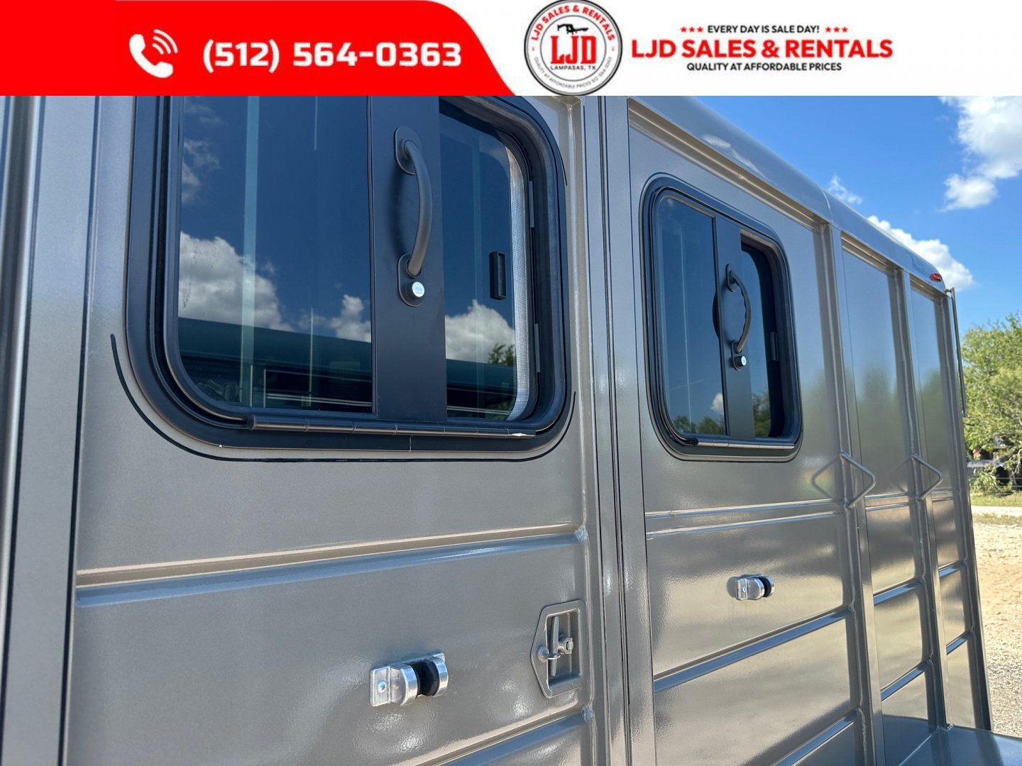 New 2026 Calico - 6'X13'X7' - 2 Horse Slant Trailer - Ranch King Pkg.