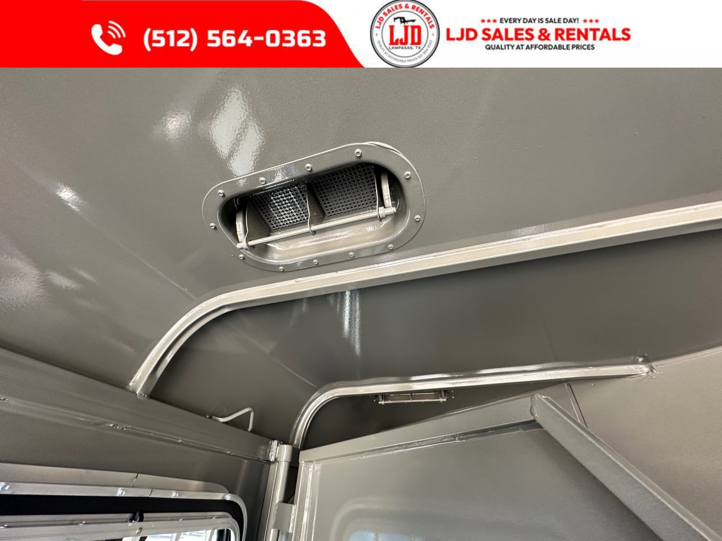 New 2026 Calico - 6'X13'X7' - 2 Horse Slant Trailer - Ranch King Pkg.