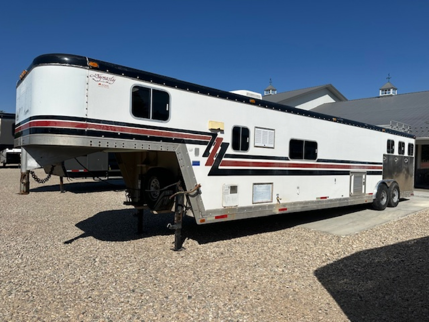 Used 1993 Sooner 3 Horse w/16' LQ
