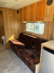 Used 1993 Sooner 3 Horse w/16' LQ