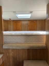 Used 1993 Sooner 3 Horse w/16' LQ