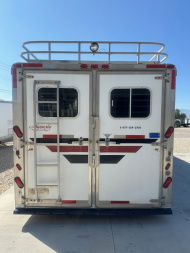 Used 1993 Sooner 3 Horse w/16' LQ