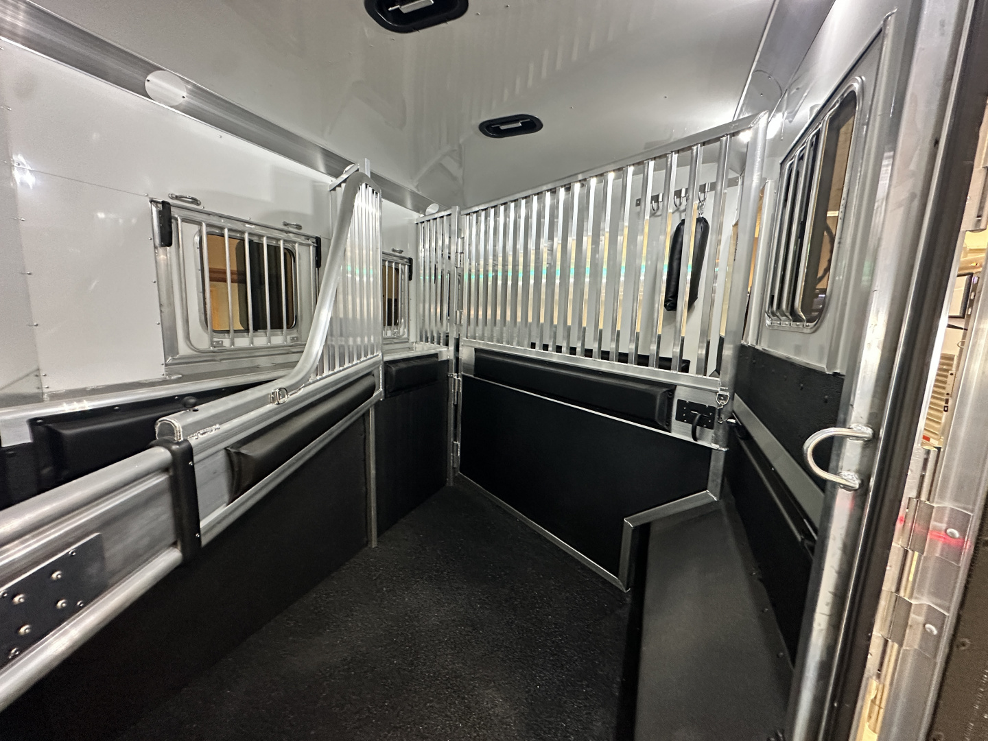 New 2026 4-Star Trailers 3H 18' Trail Boss LQ Horse Trailer