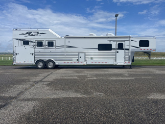New 2026 4-Star Trailers 3H 18' Trail Boss LQ Horse Trailer