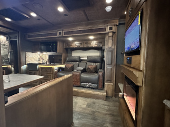 New 2026 4-Star Trailers 3H 18' Trail Boss LQ Horse Trailer